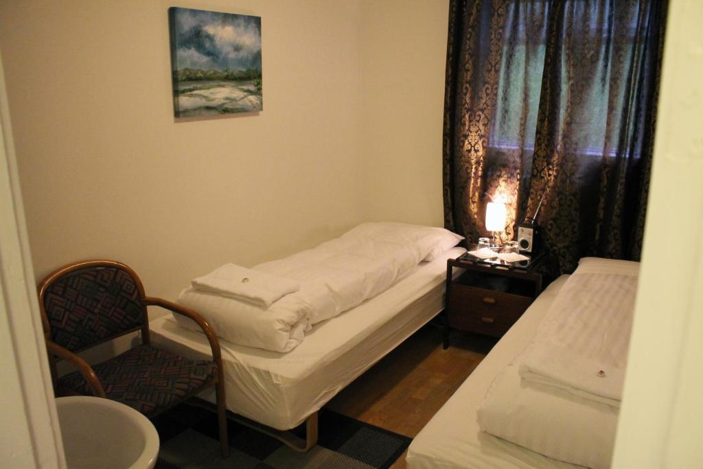 Husavik Guesthouse Стая снимка